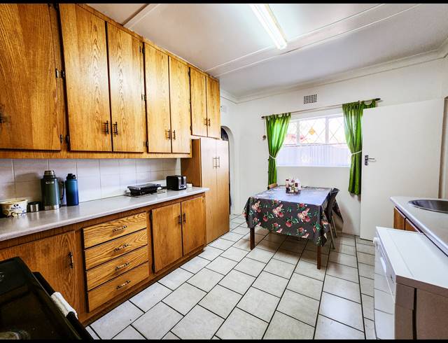 3 BEDROOM HOUSE FOR SALE IN SASOLBURG EXT 3